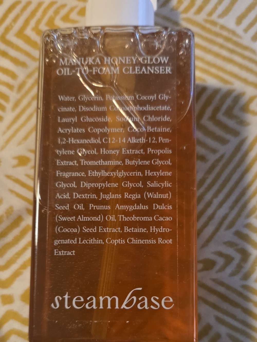 Manuka Honey Glow Oil to Foam Cleanser - Picture 7 of 11